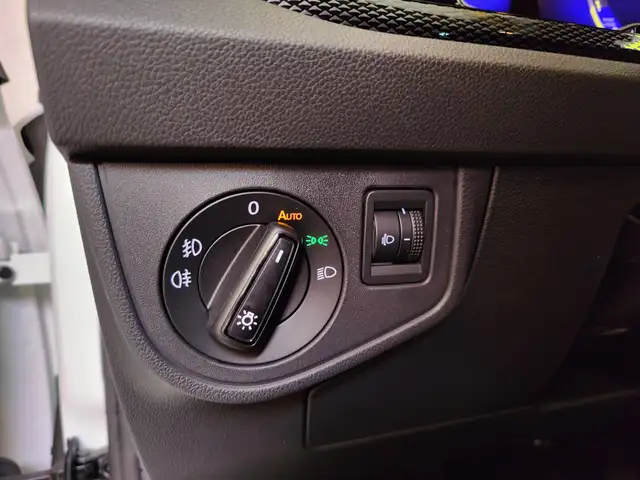 Volkswagen Polo view 22