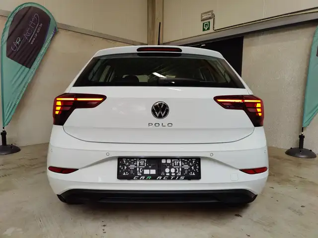 Volkswagen Polo view 6
