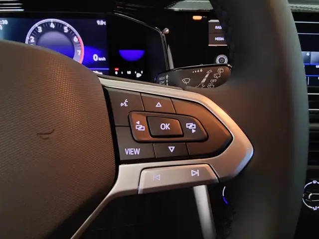 Volkswagen Polo view 21