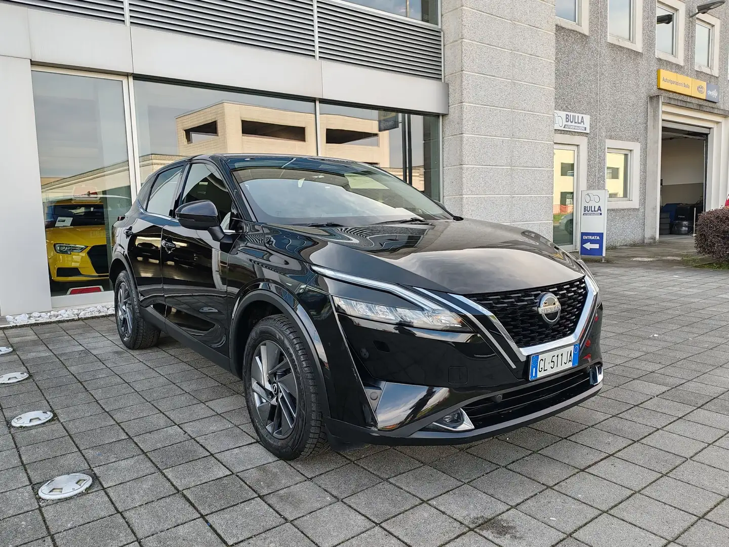 Nissan Qashqai 1.3 MHEV 158cv xTronic FariLED CarPlay/AndroidAuto Noir - 2