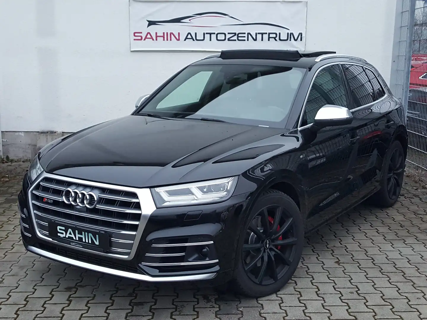 Audi SQ5 3.0 TFSI Quat ACC AHK Stanhzg Pano HUD RFK KEY MEM Noir - 1