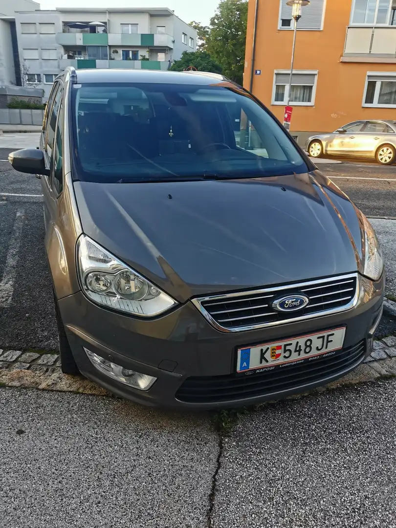 Ford Galaxy Ford Galaxy 2.0 TDCi Automatik 140 PS-Neue Reifen - 2