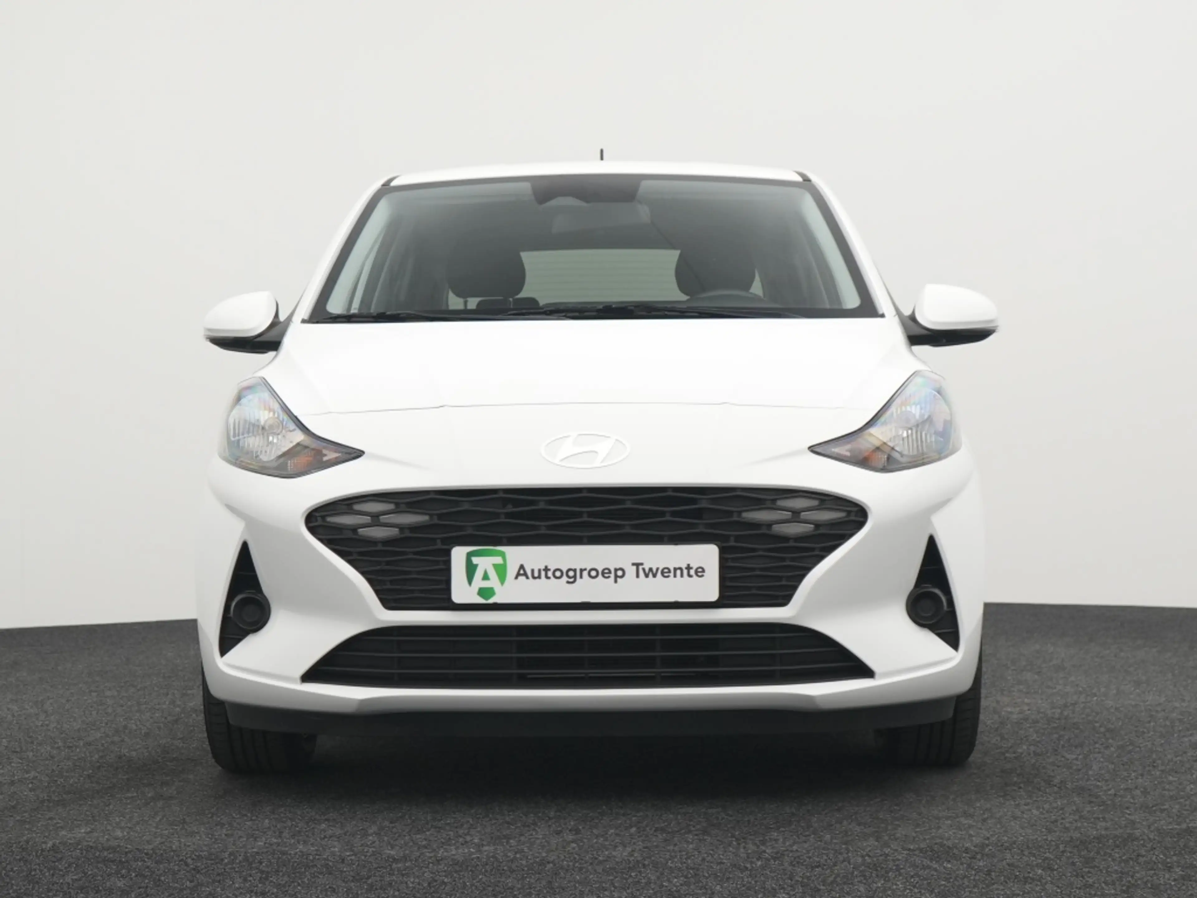 Hyundai i10 1.0 Comfort 5-zits Automaat | 15 inch LM | Private — photo 13