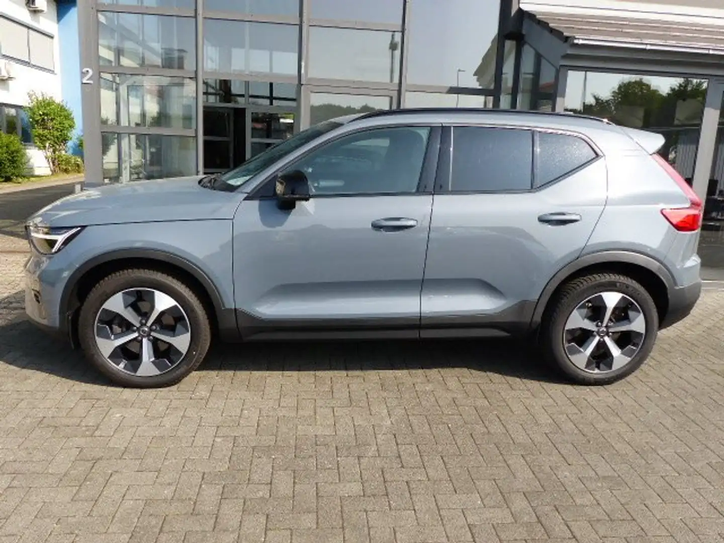 Volvo XC40 Plus Dark B4 Aut.*AHK*ALARM*19"*CAM*GOOGLE*CAM* Gris - 2