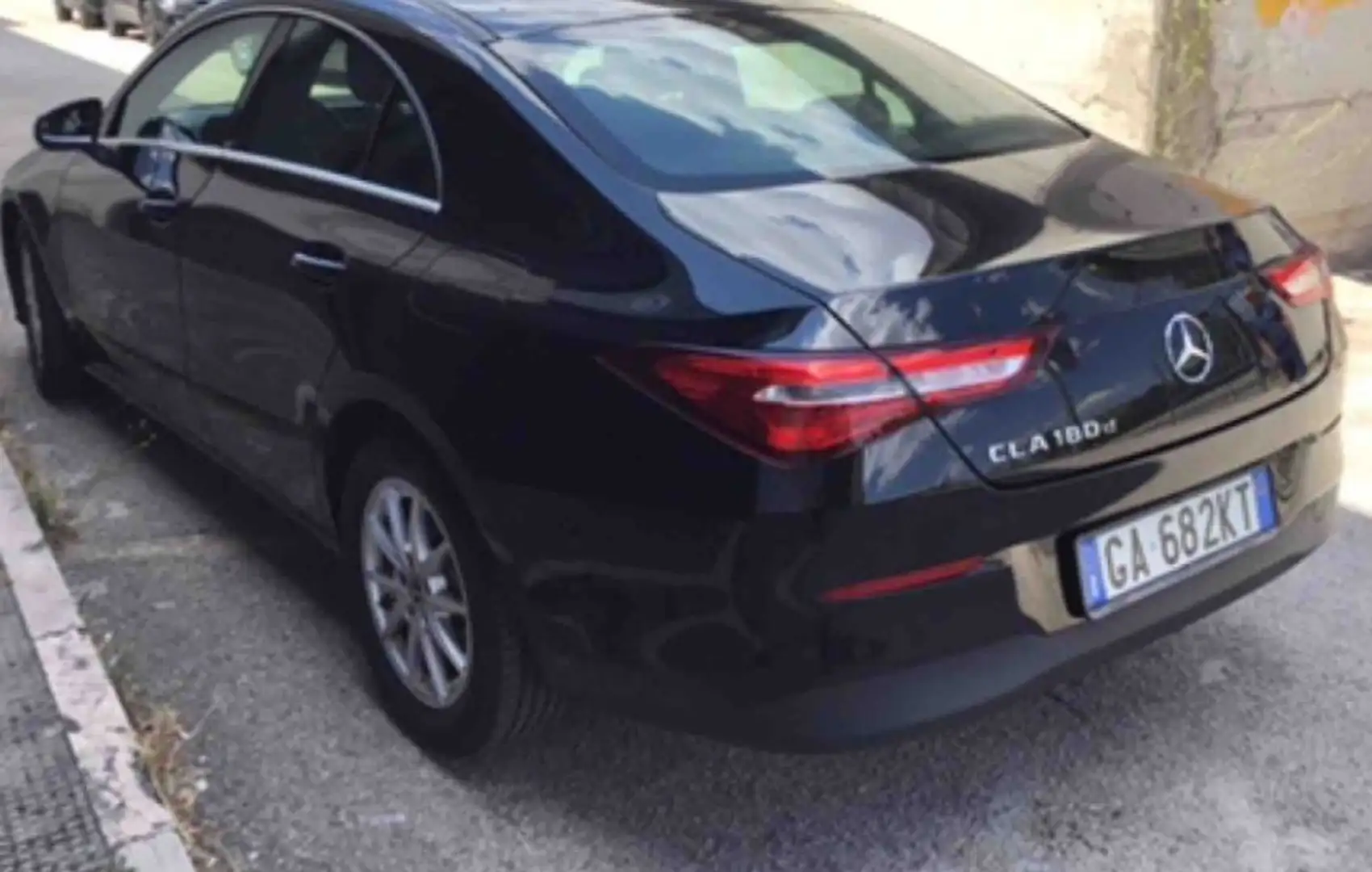 Mercedes-Benz CLA 180 Coupè - C118D 116CV Executive auto - GARANZIA Nero - 2