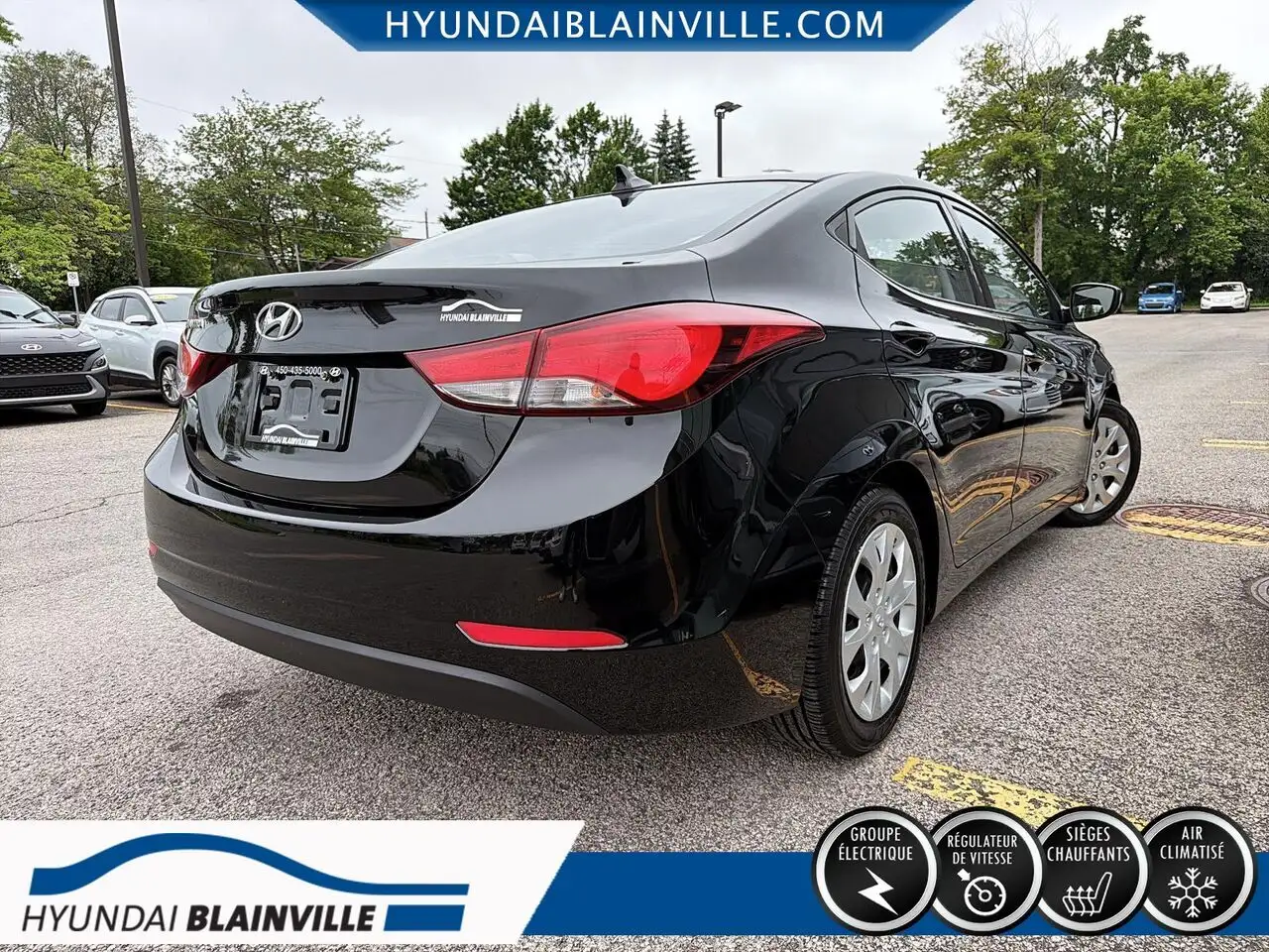 Hyundai ELANTRA снимка Hyundai ELANTRA