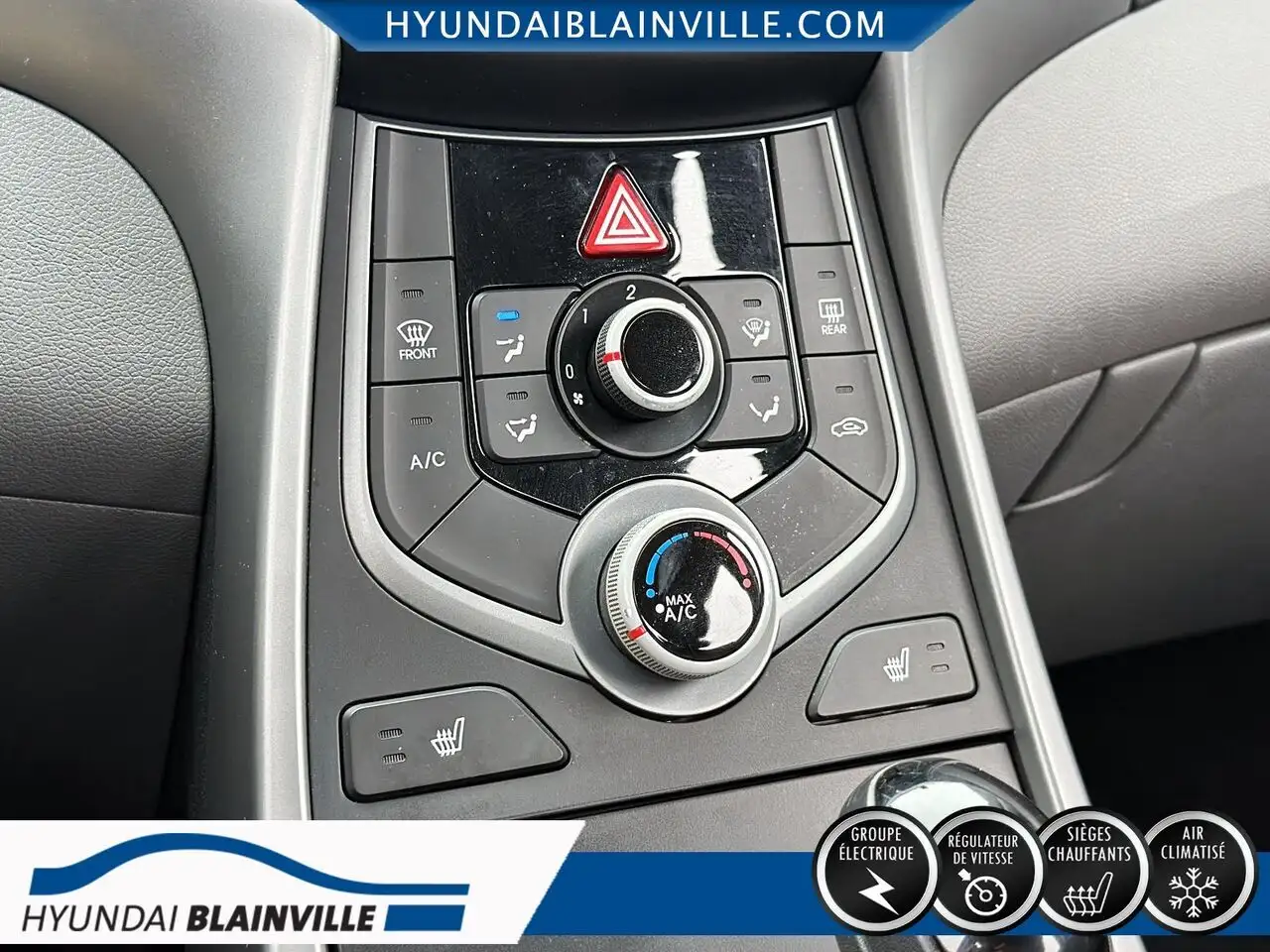 Hyundai ELANTRA снимка Hyundai ELANTRA