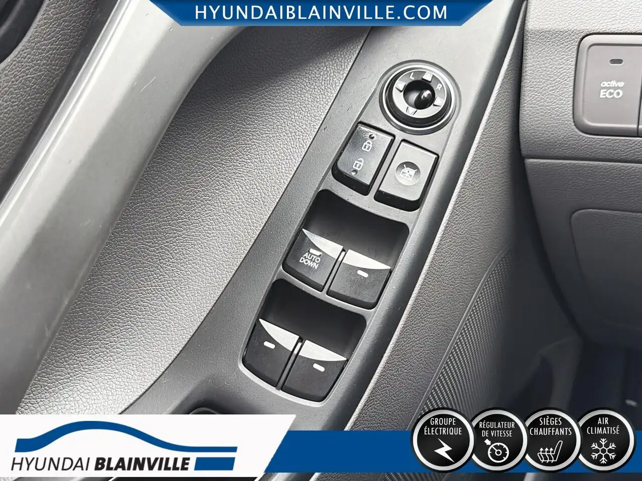 Hyundai ELANTRA снимка Hyundai ELANTRA