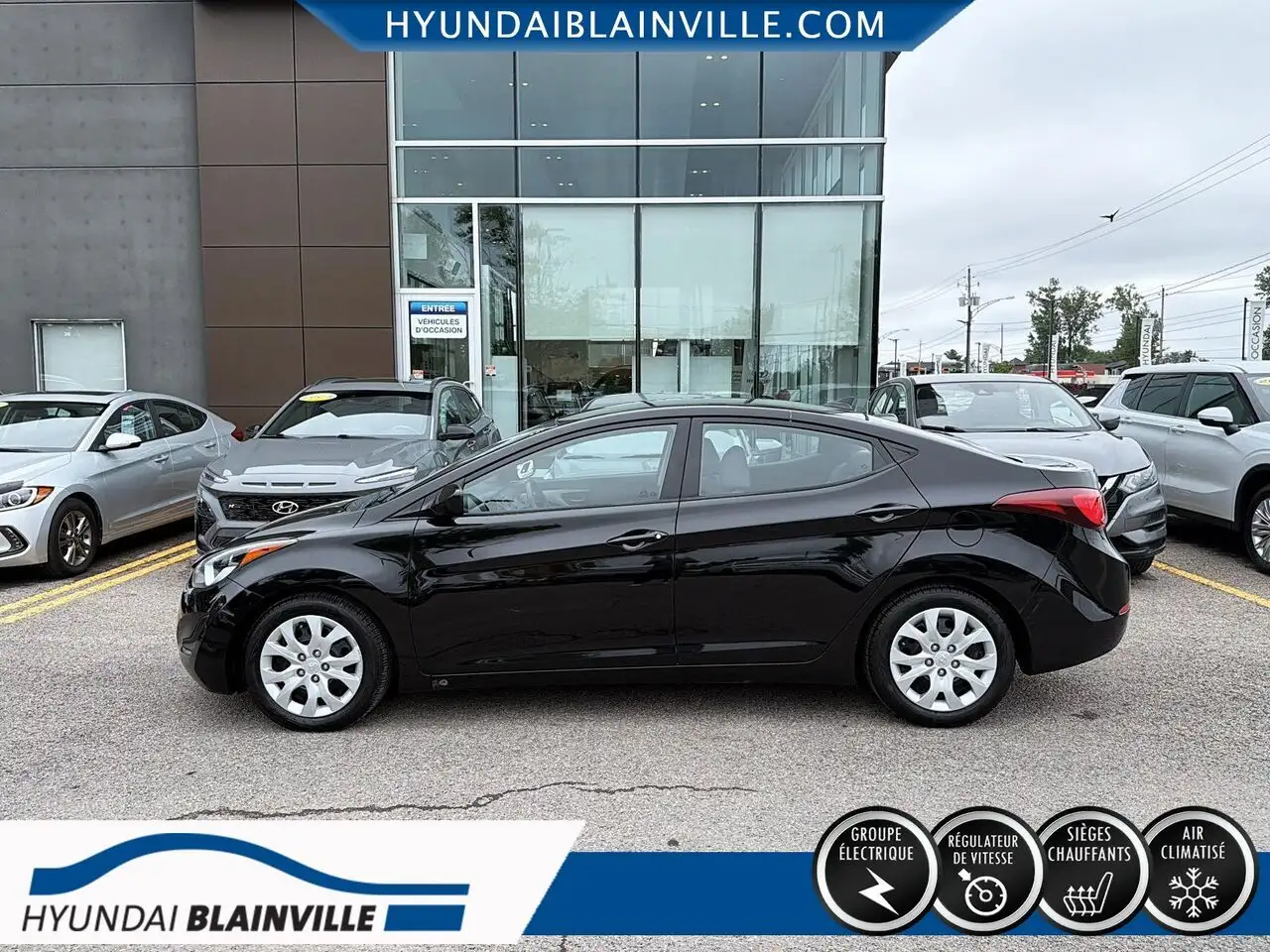 Hyundai ELANTRA снимка Hyundai ELANTRA
