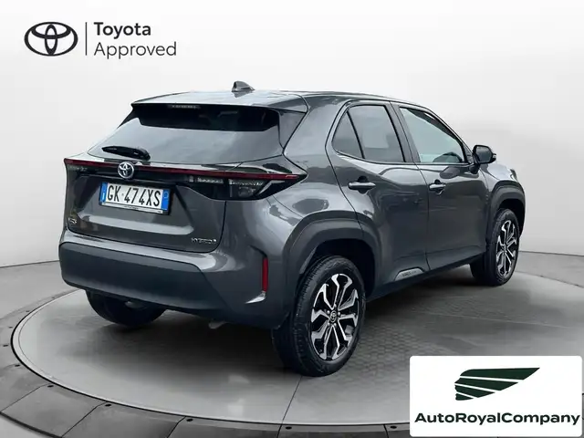Toyota Yaris Cross view 13