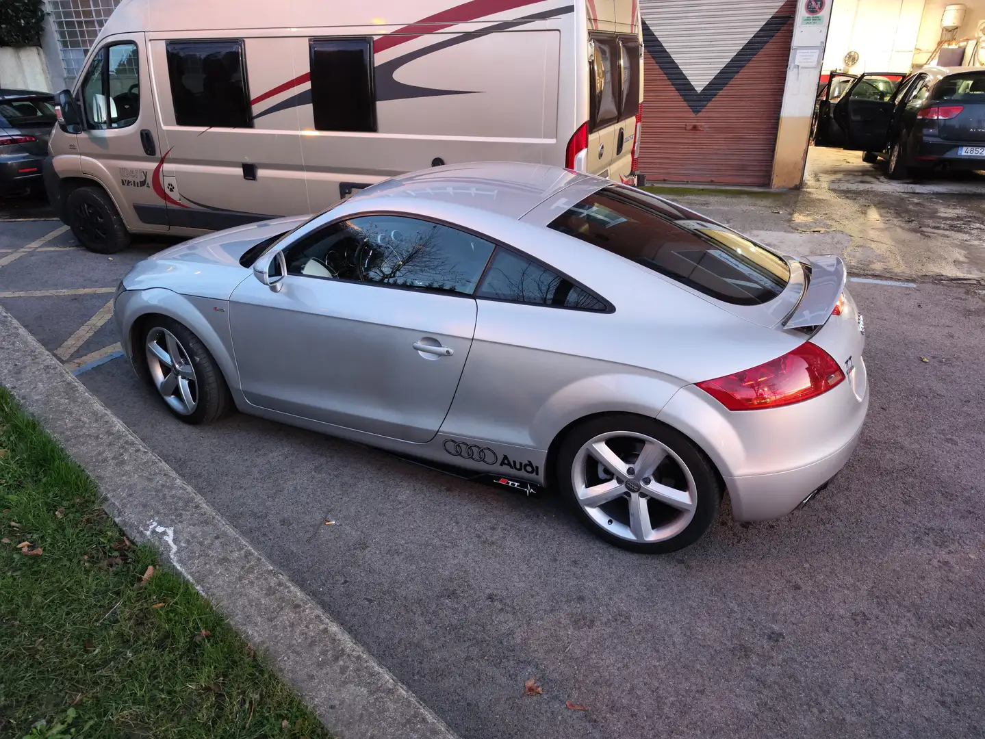 Audi TT TT Coupé 2.0 TFSI Gris - 2