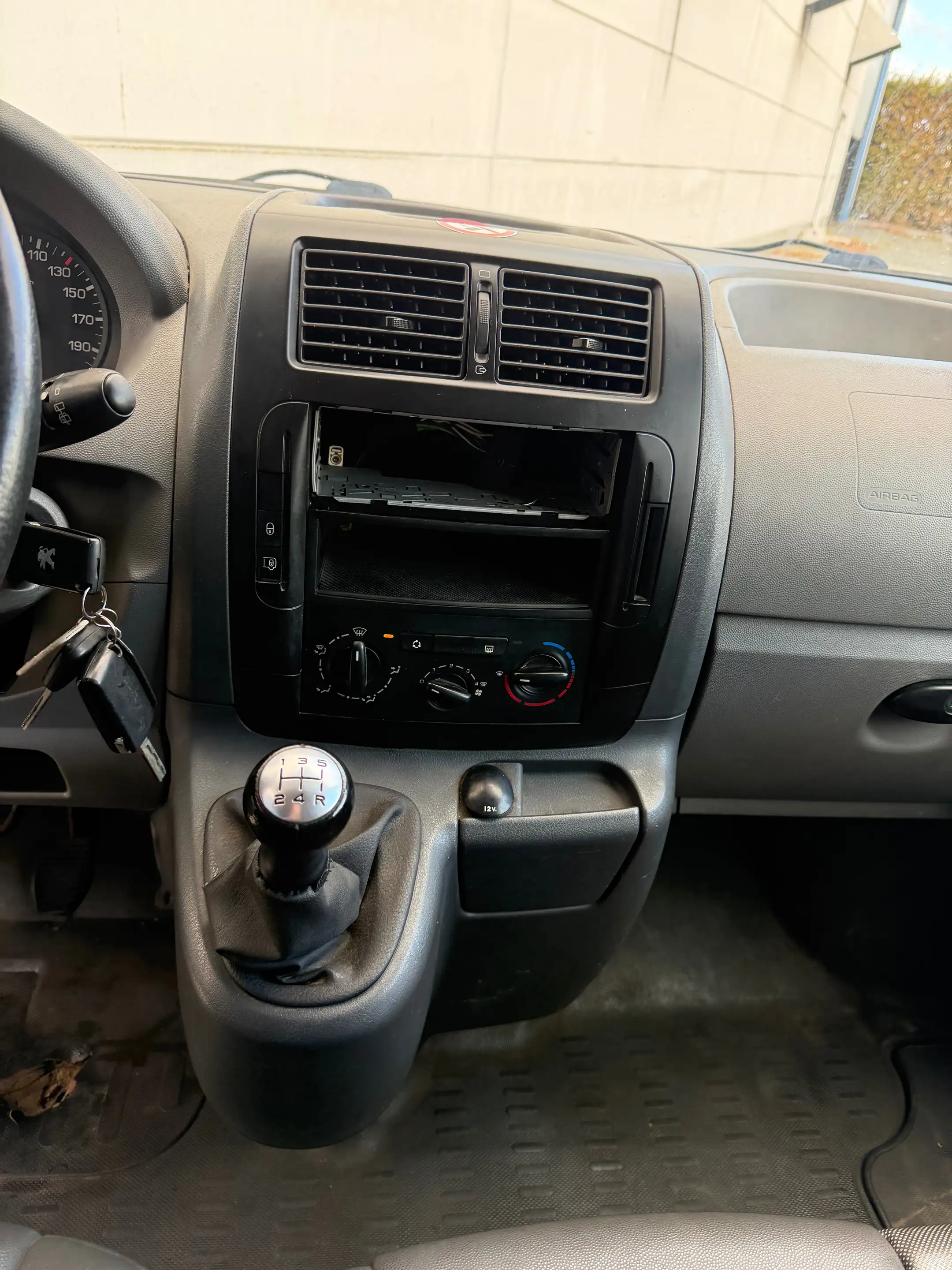 Peugeot Expert 1.6 HDi L2H1 Relax — photo 13
