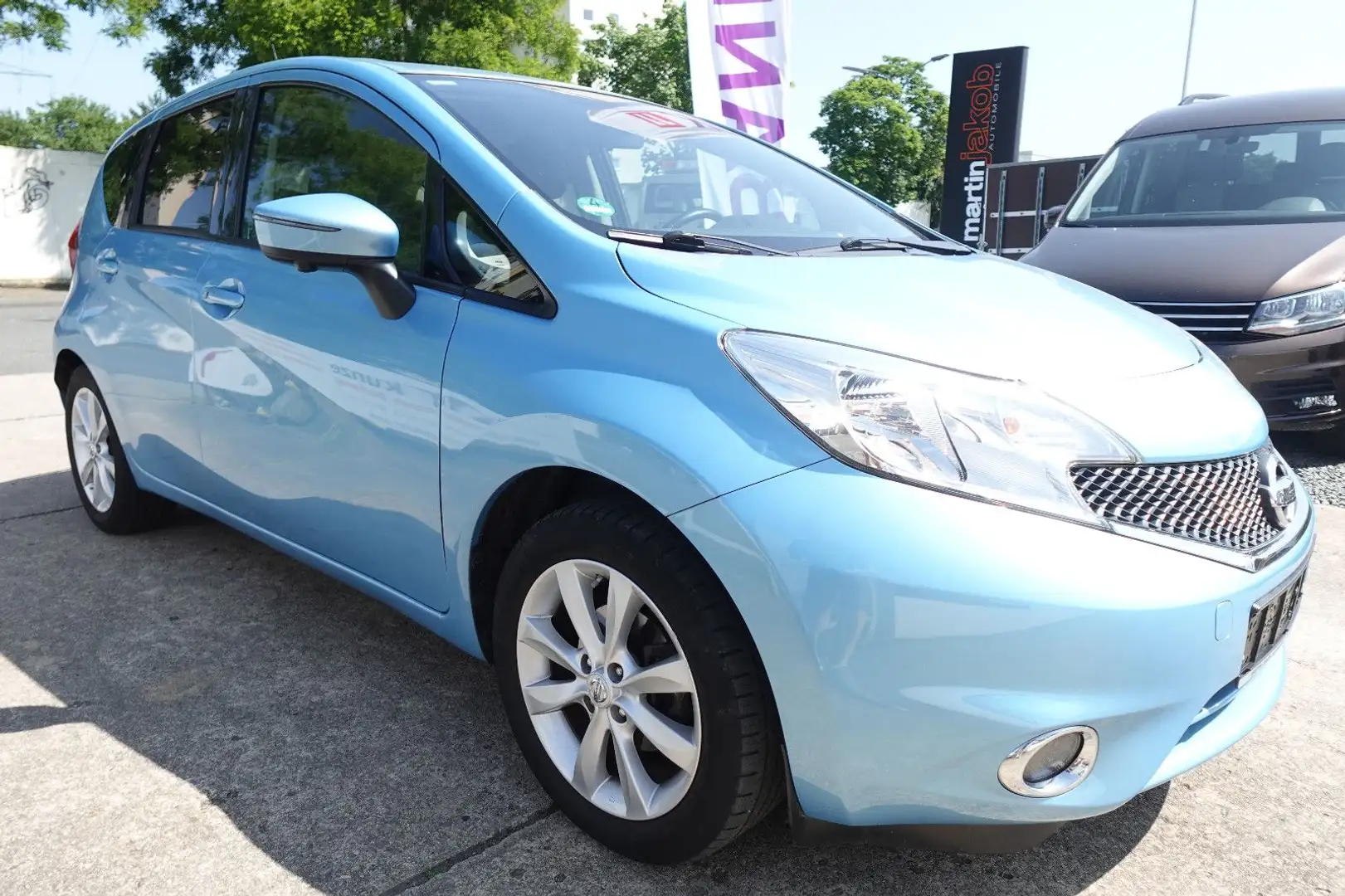 Nissan Note Tekna+SITZHEIZUNG+BC+KAMERA+MFL+NAVI+ Bleu - 1