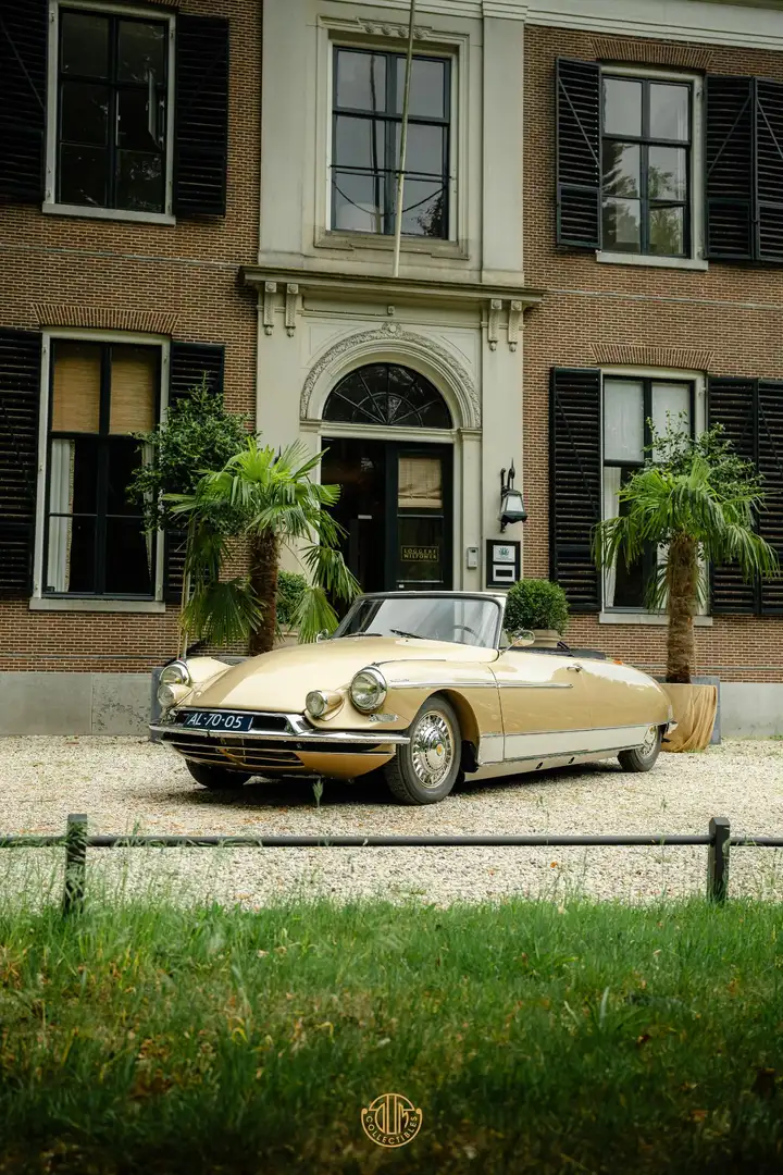 Citroen DS Chapron Le Caddy / 1 of 3 Arany - 2