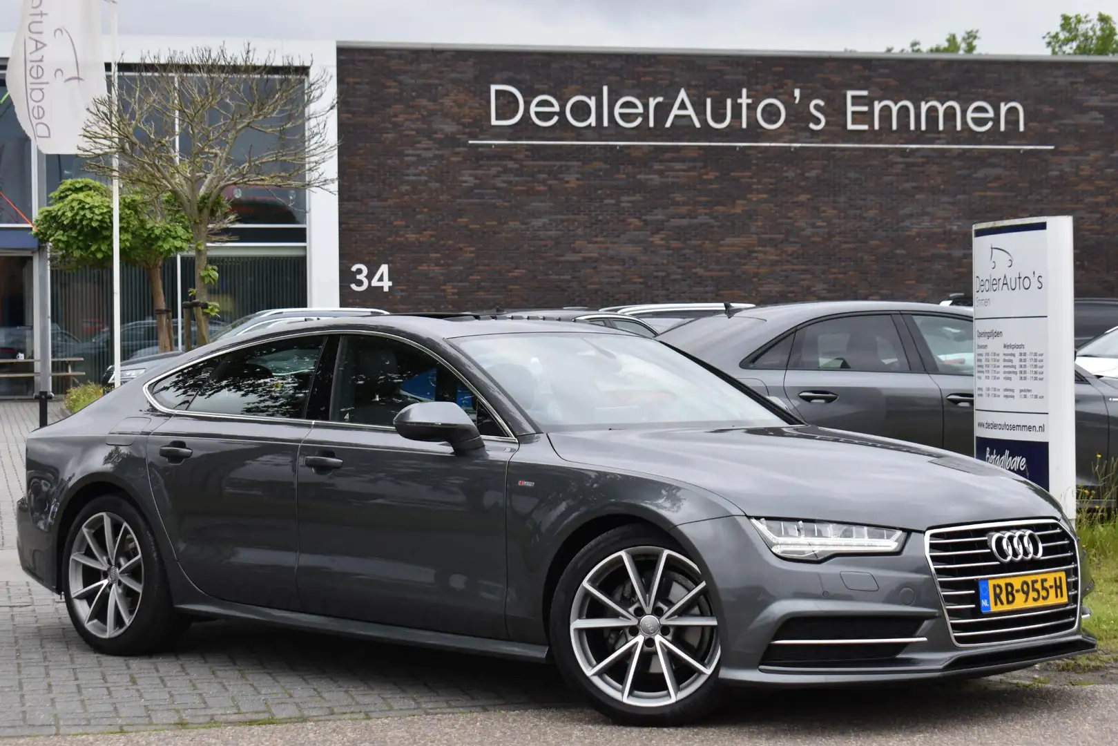 Audi A7 Sportback 1.8 TFSI S line PANO LEDER LMV 88000KM! Grijs - 1
