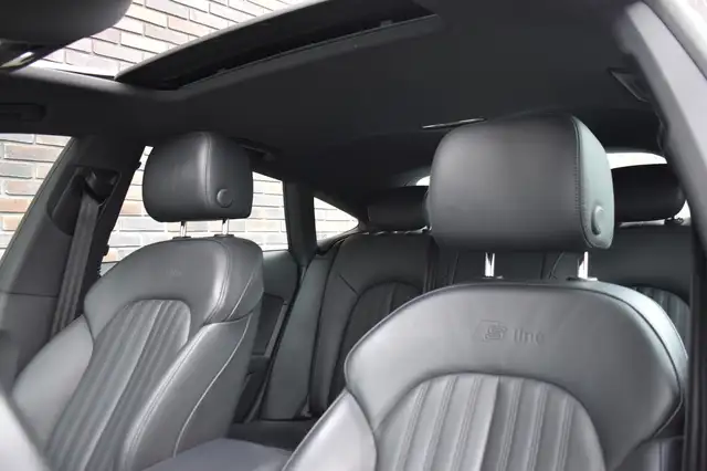 Audi A7 view 6