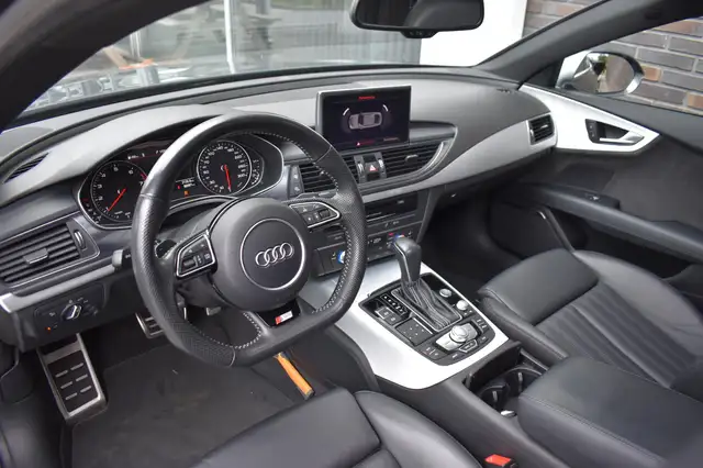 Audi A7 view 5