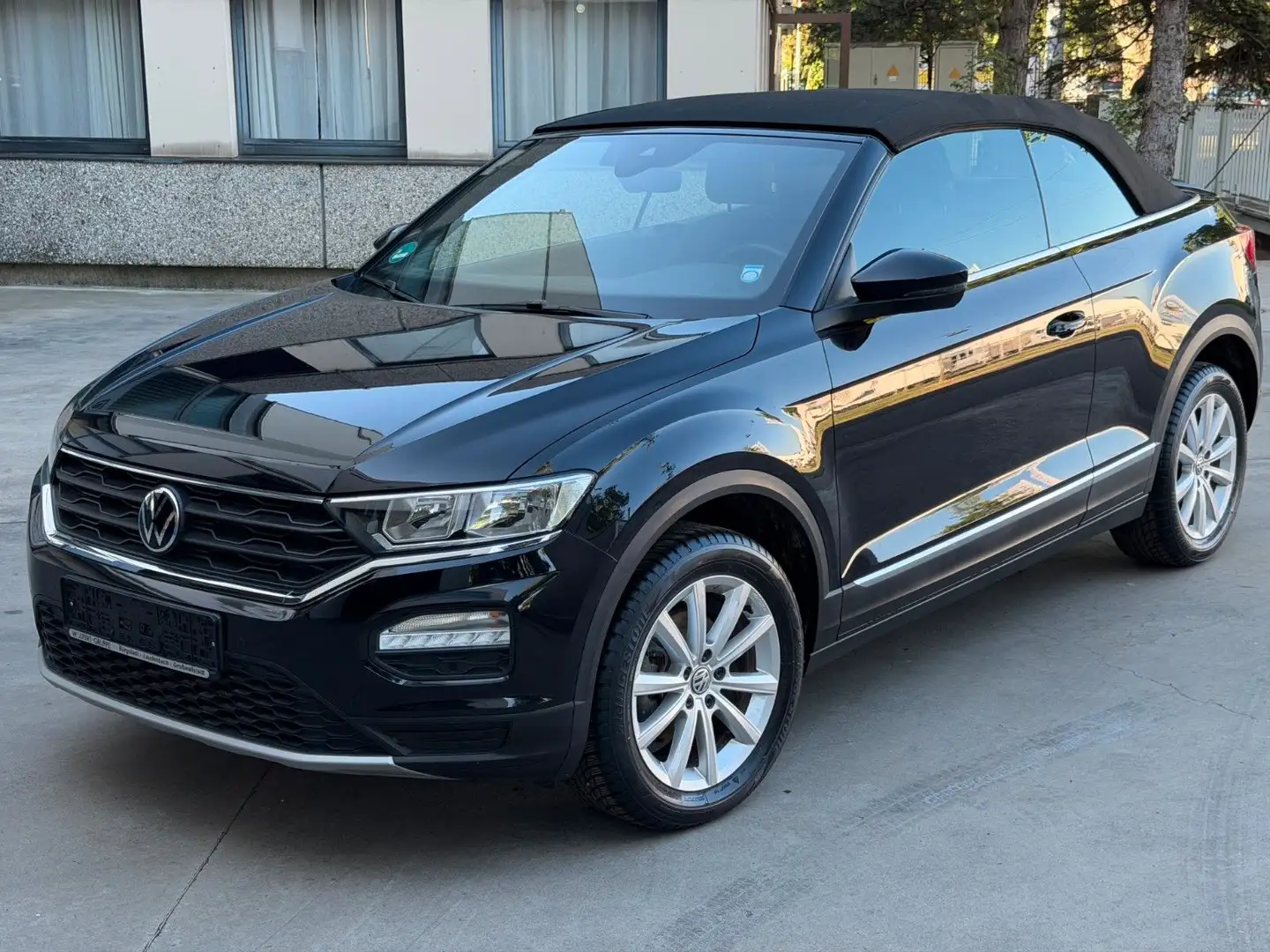 Volkswagen T-Roc Cabriolet Style Schwarz - 2