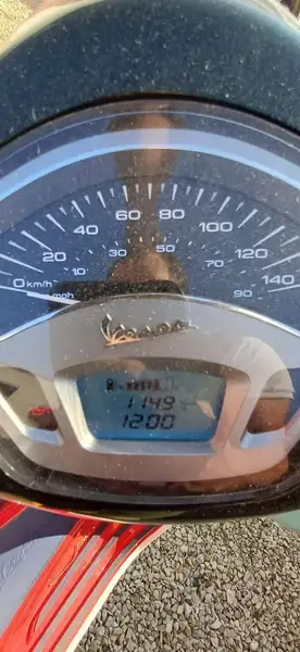 Vespa Primavera 125 - foto 6