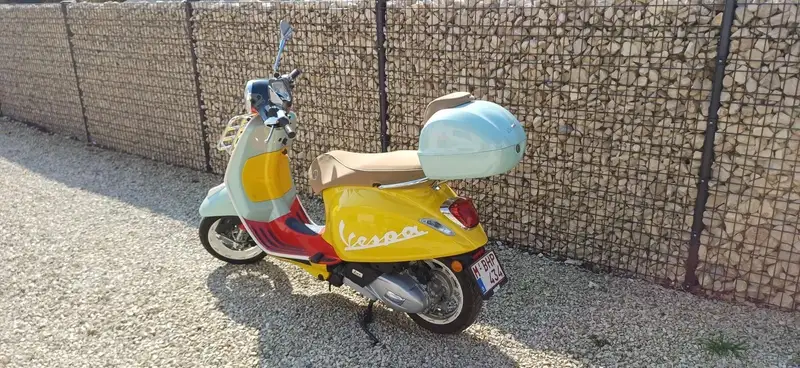 Vespa Primavera 125 - foto 4