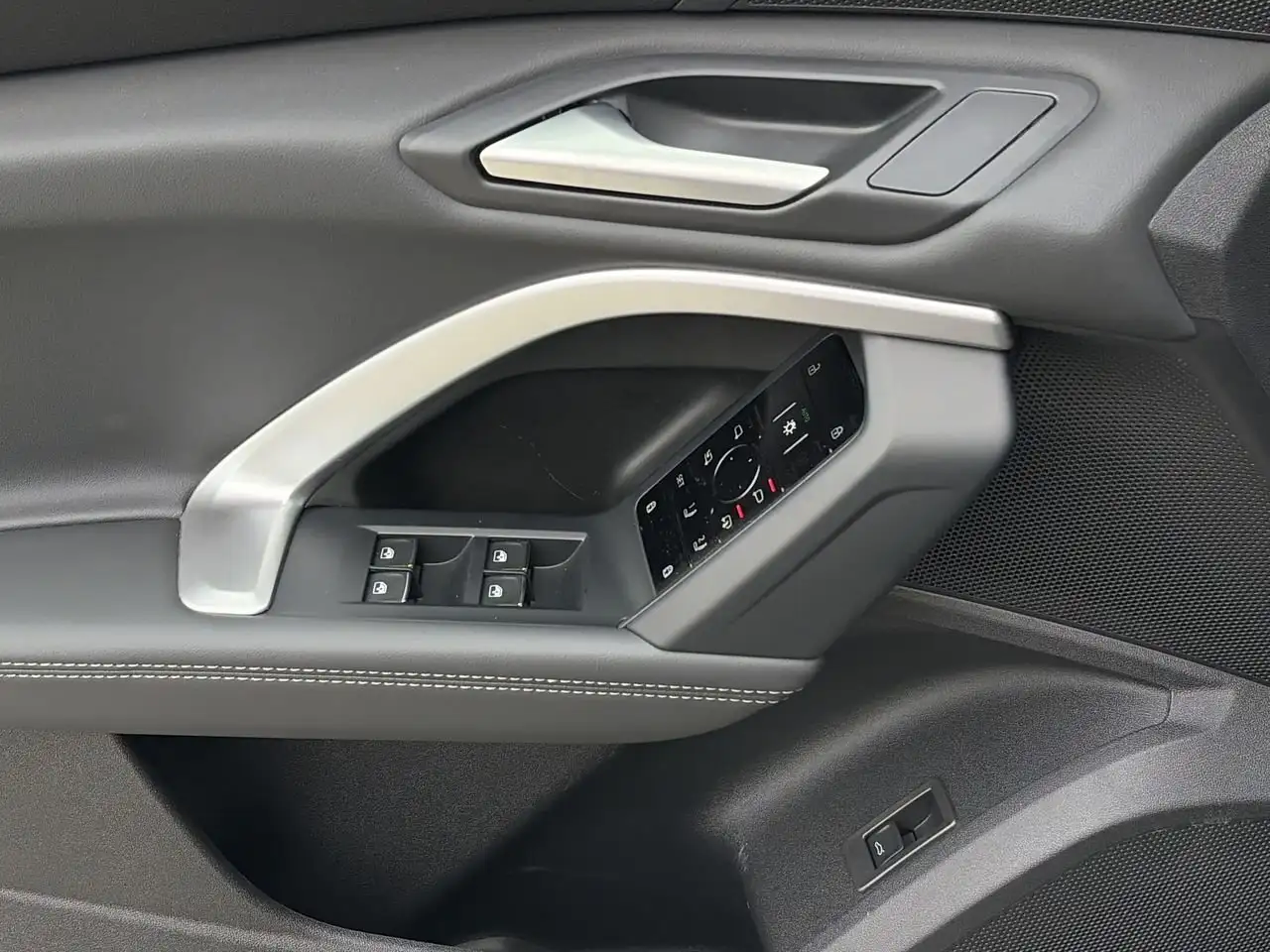 Audi Q5 снимка Audi Q5