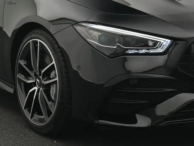 Mercedes-Benz CLA view 9