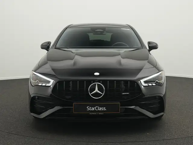 Mercedes-Benz CLA view 2