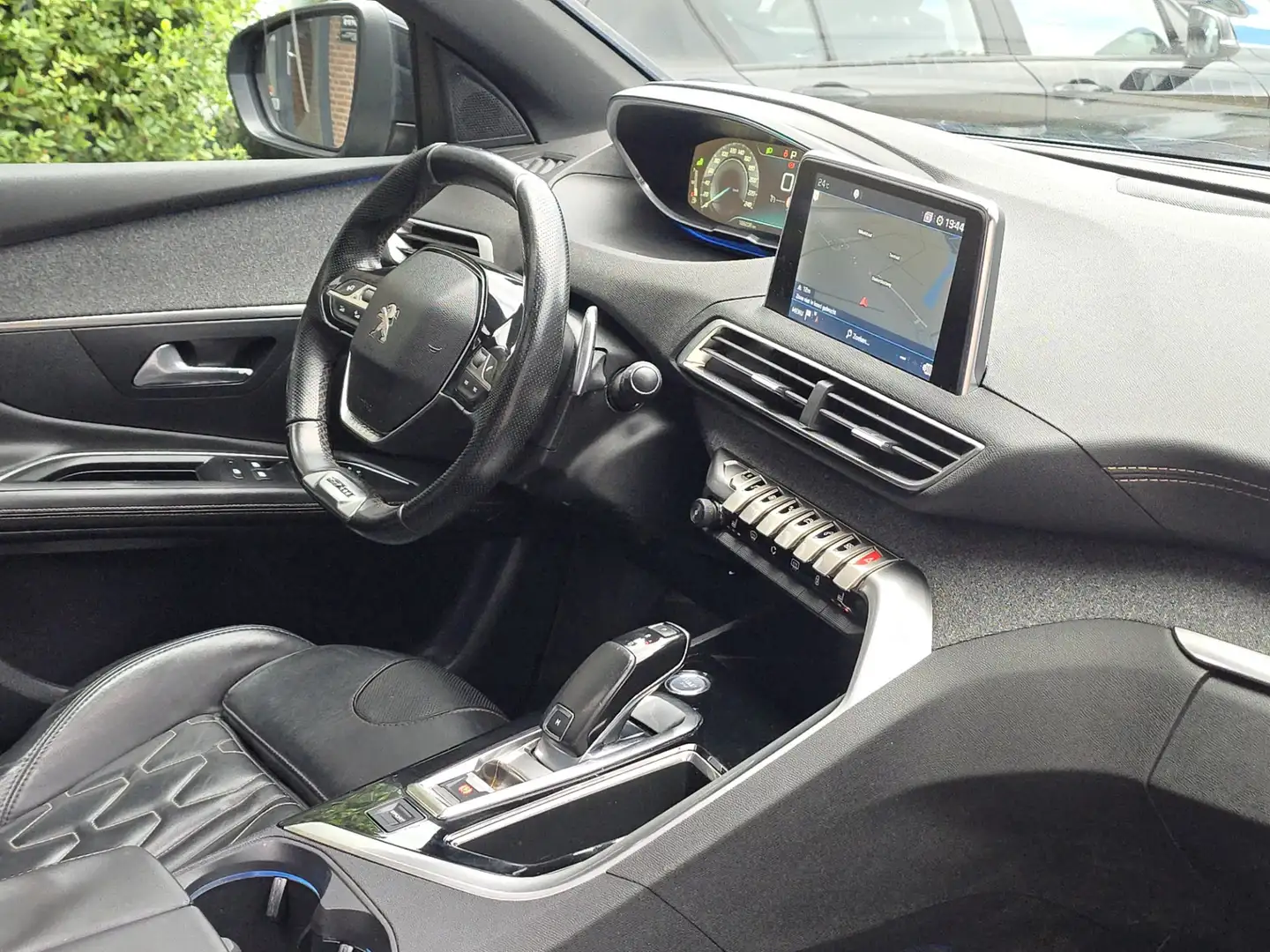 Peugeot 3008 1.2 PureTech Allure GT-Line |Panoramadak |Camera Чорний - 2