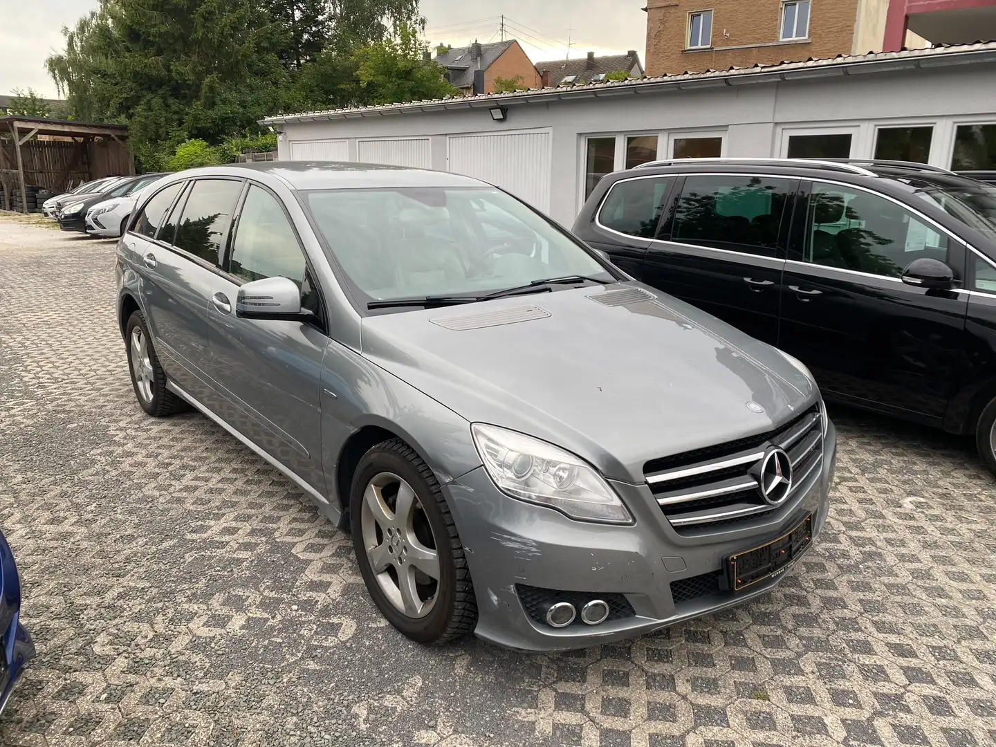Mercedes-Benz R 350 R 350 L BlueTec 4Matic - Diesel, 6 Sitzer, HU 5/26 Srebrny - 1