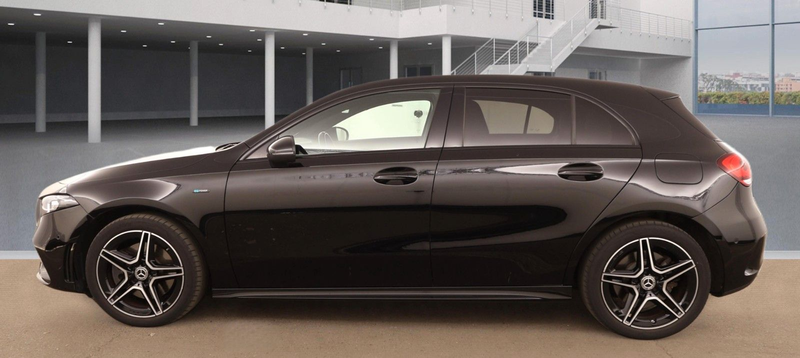 Mercedes-Benz A 250 e — photo 5