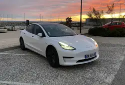 Tesla Standard Range Plus RWD