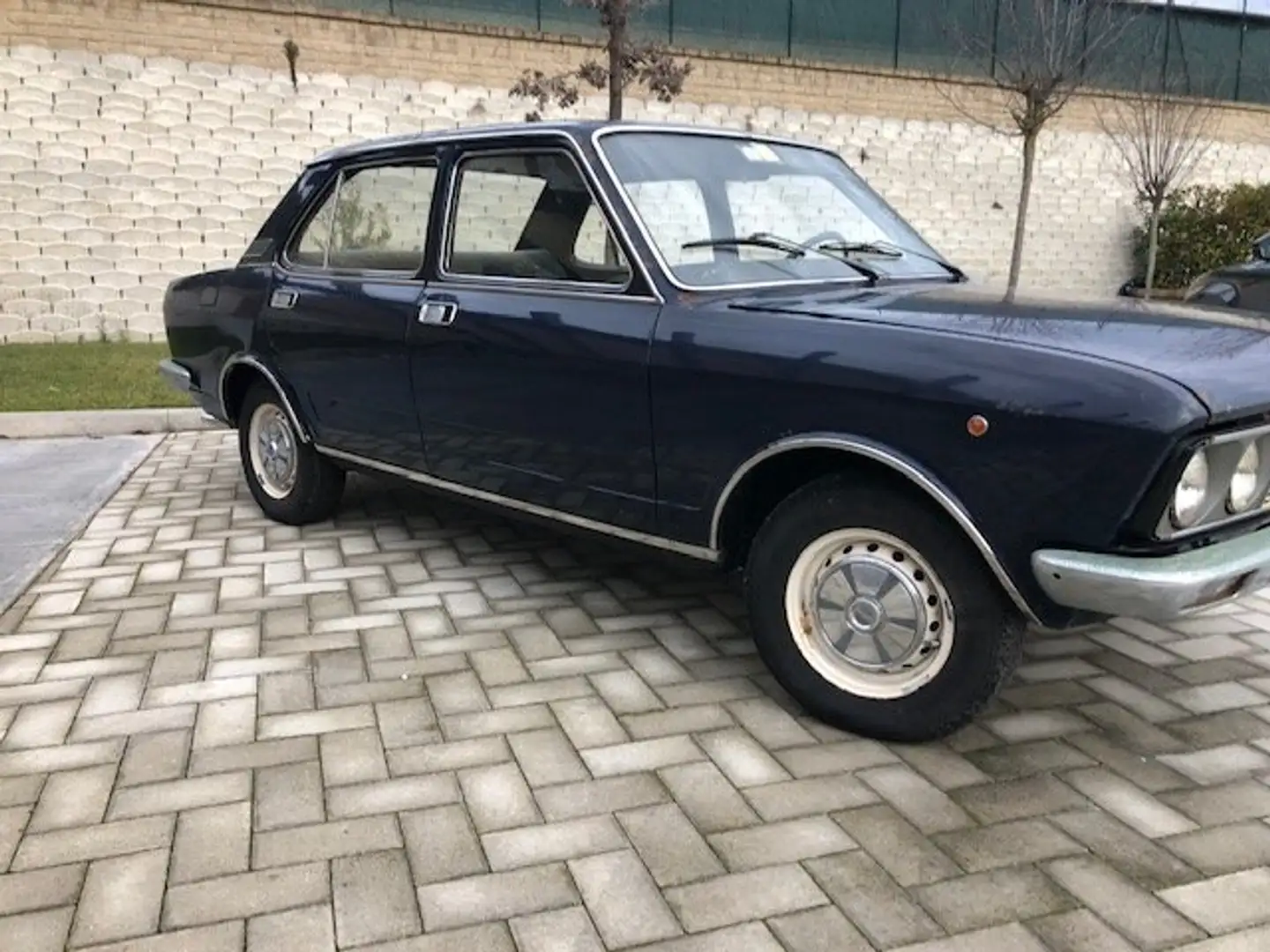 Fiat 132 1800 s Modrá - 2