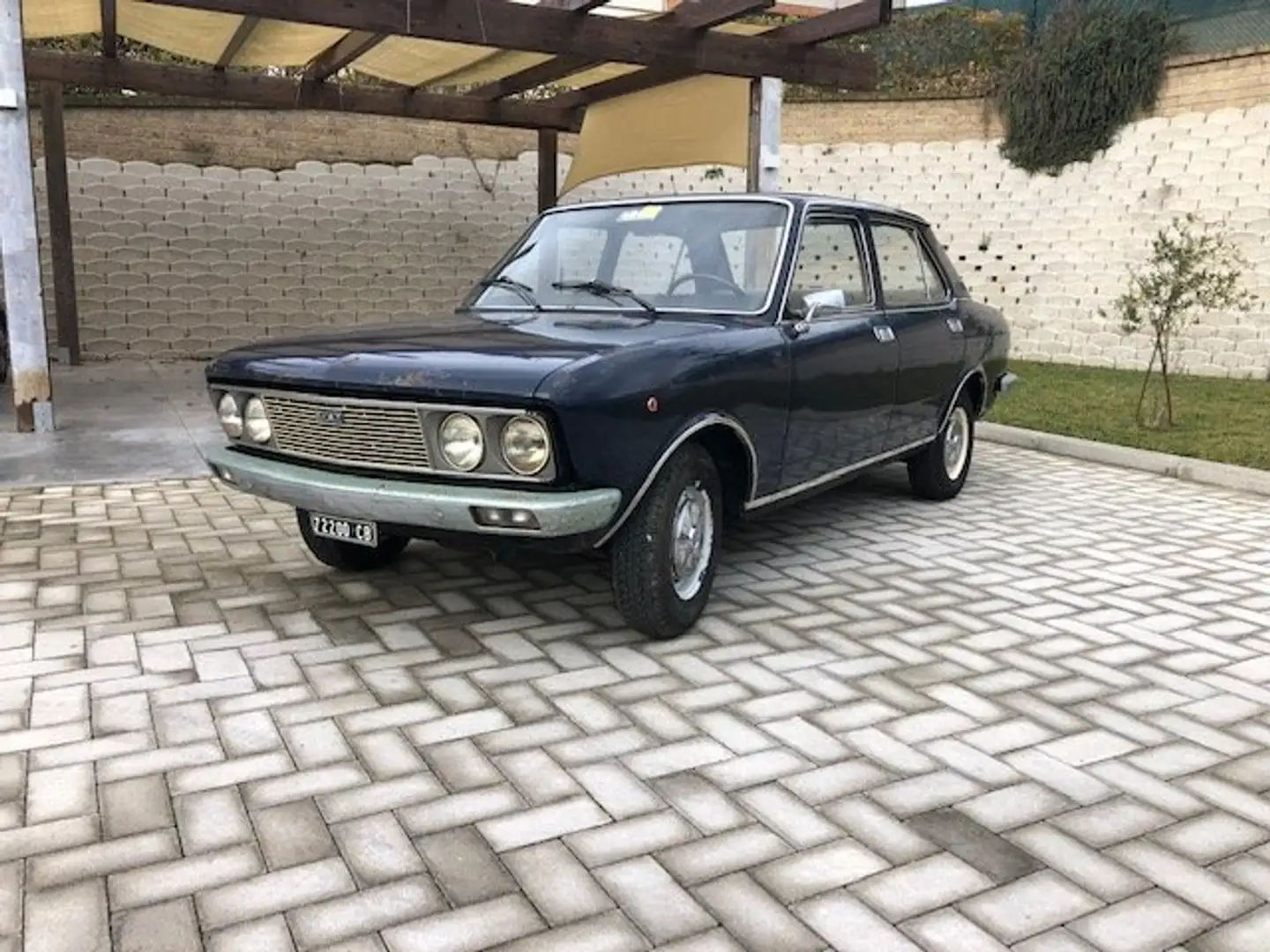 Fiat 132 1800 s Blauw - 1