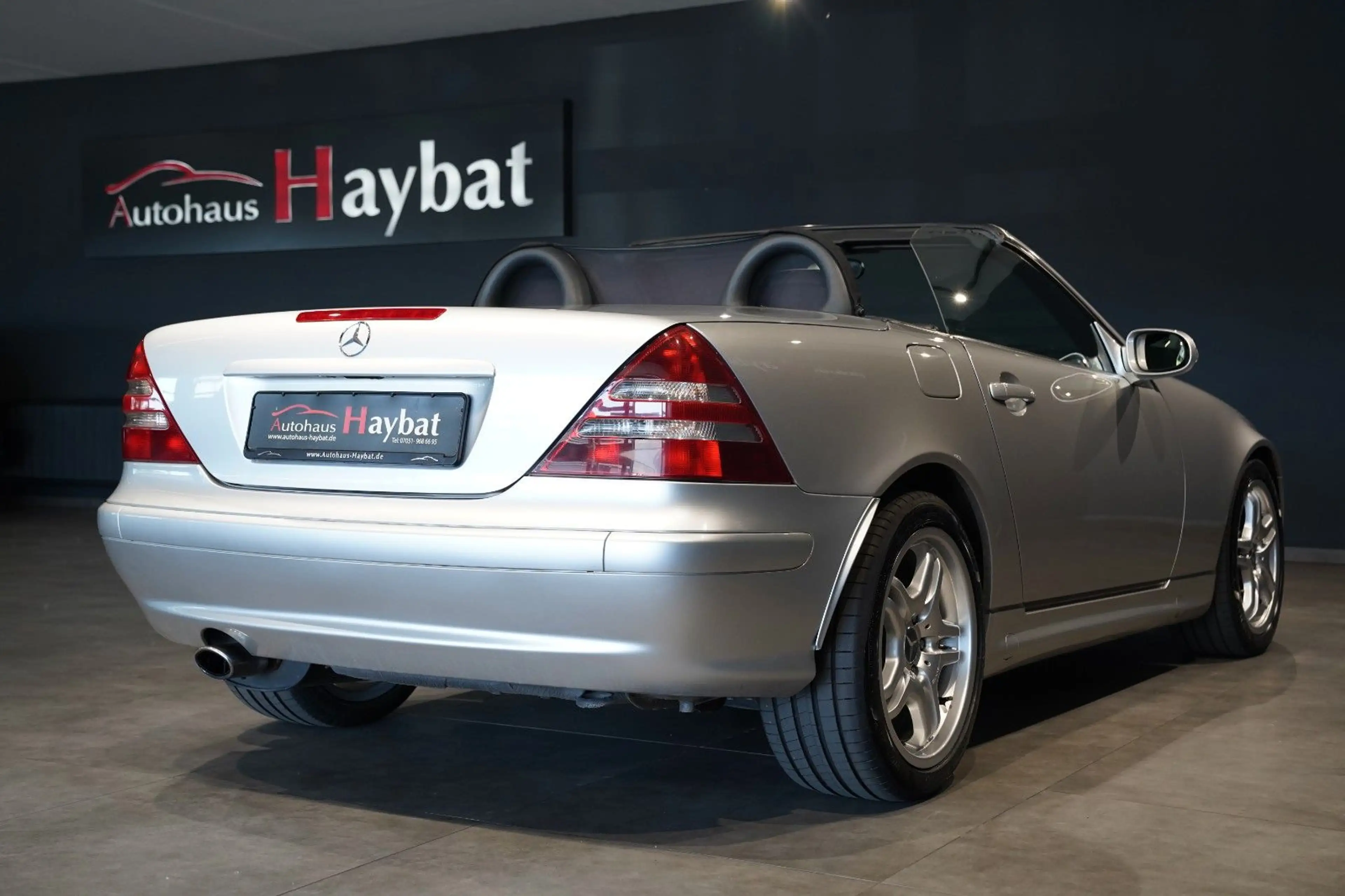 Mercedes-Benz SLK 200 KOMPRESSOR AMG Automatik-Leder-SitzHZG — photo 10