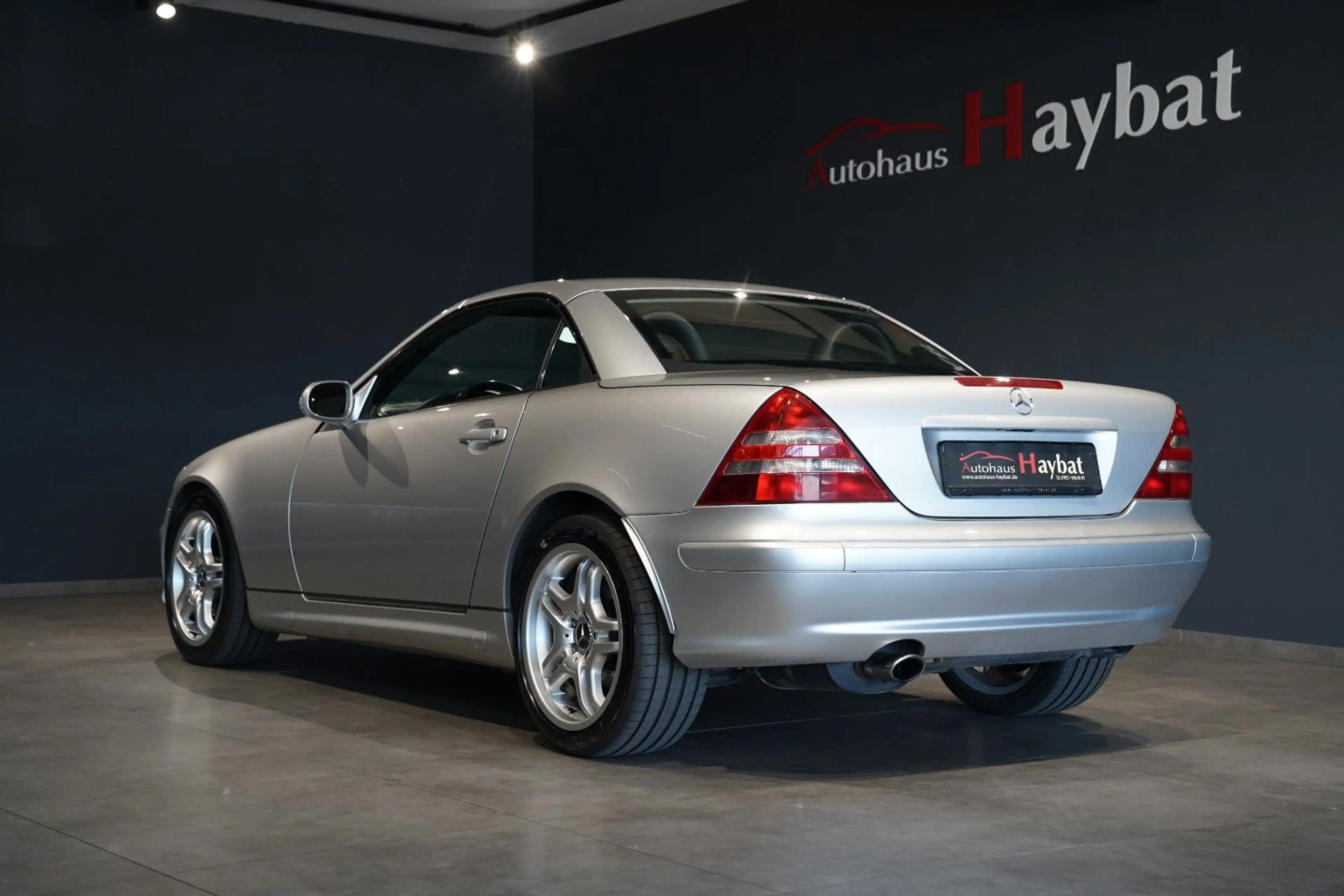 Mercedes-Benz SLK 200 KOMPRESSOR AMG Automatik-Leder-SitzHZG — photo 6