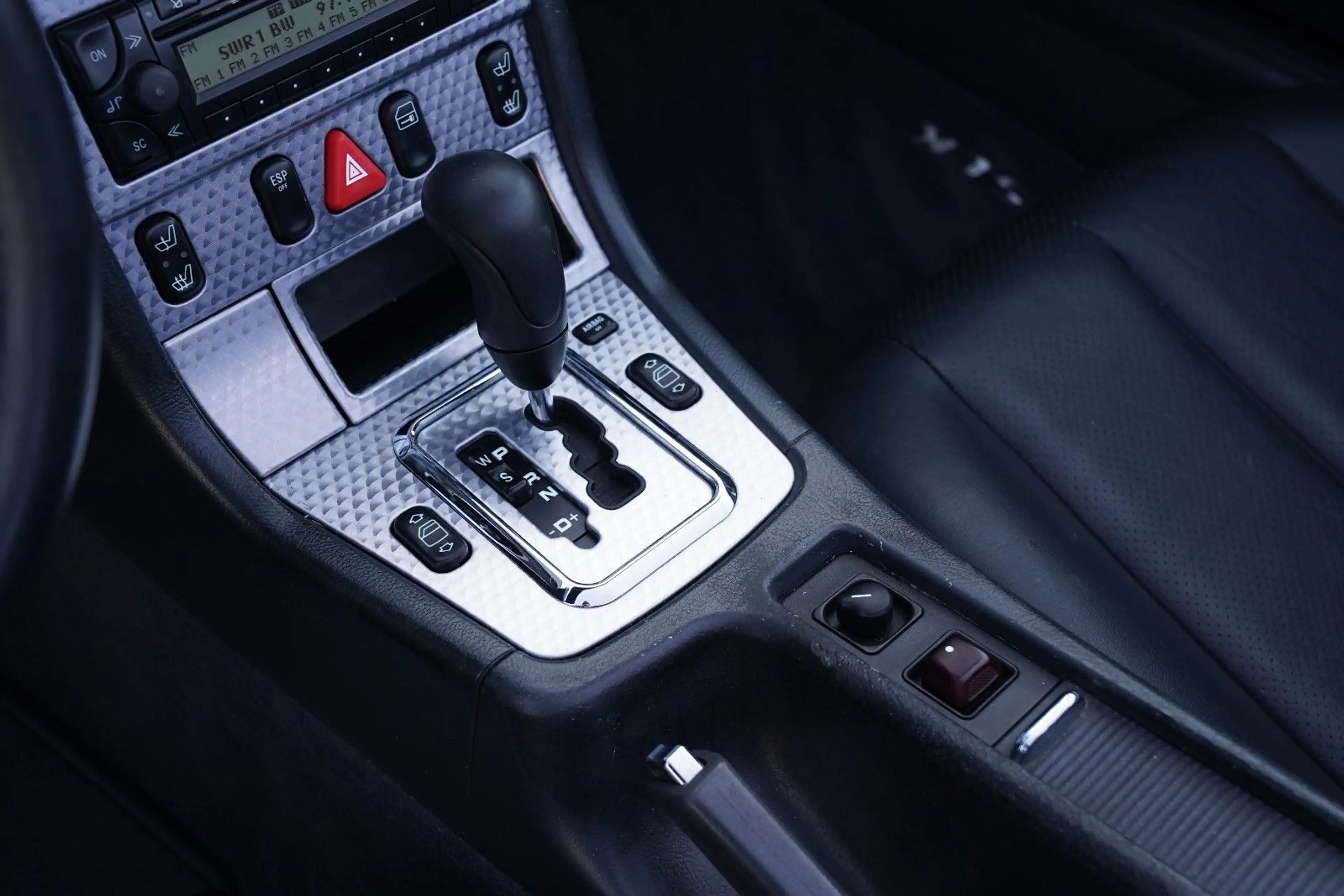 Mercedes-Benz SLK 200 KOMPRESSOR AMG Automatik-Leder-SitzHZG — photo 15