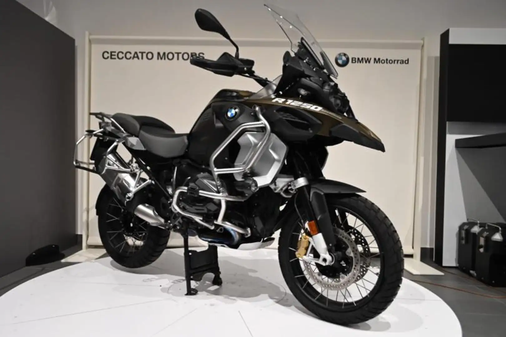BMW R 1250 GS Adventure Abs my21 Verde - 1