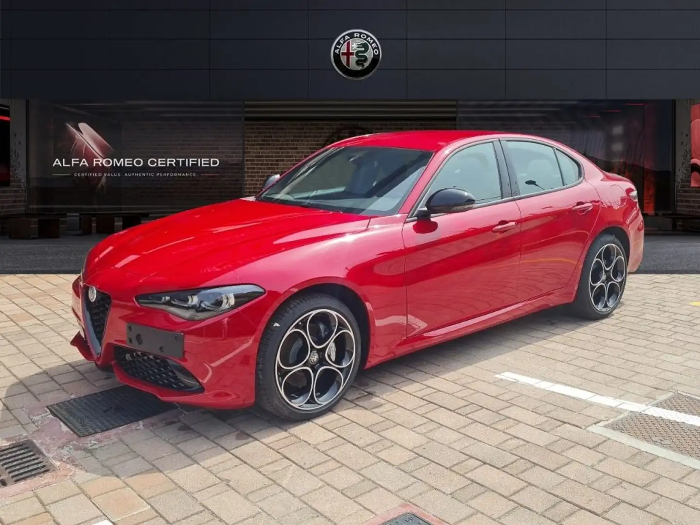 Alfa Romeo Giulia MY24 2000 BZ 280CV SPRINT Rot - 1