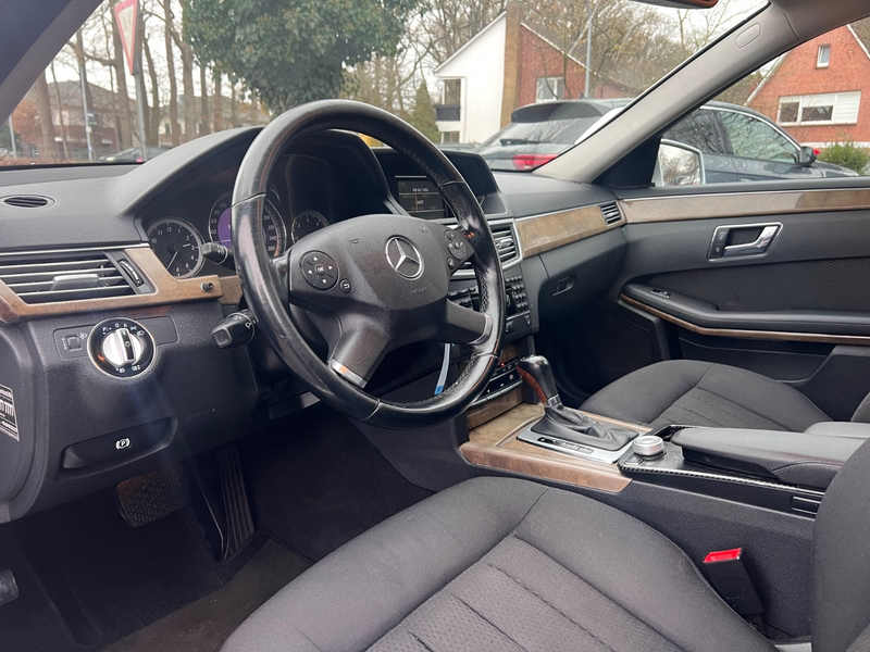 Mercedes-Benz E 200 Limousine CDI BlueEfficiency — photo 15