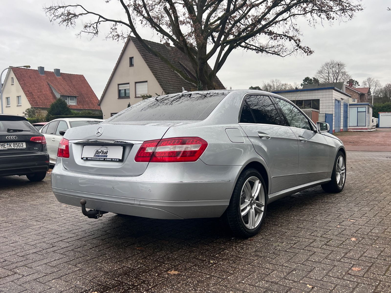 Mercedes-Benz E 200 Limousine CDI BlueEfficiency — photo 8