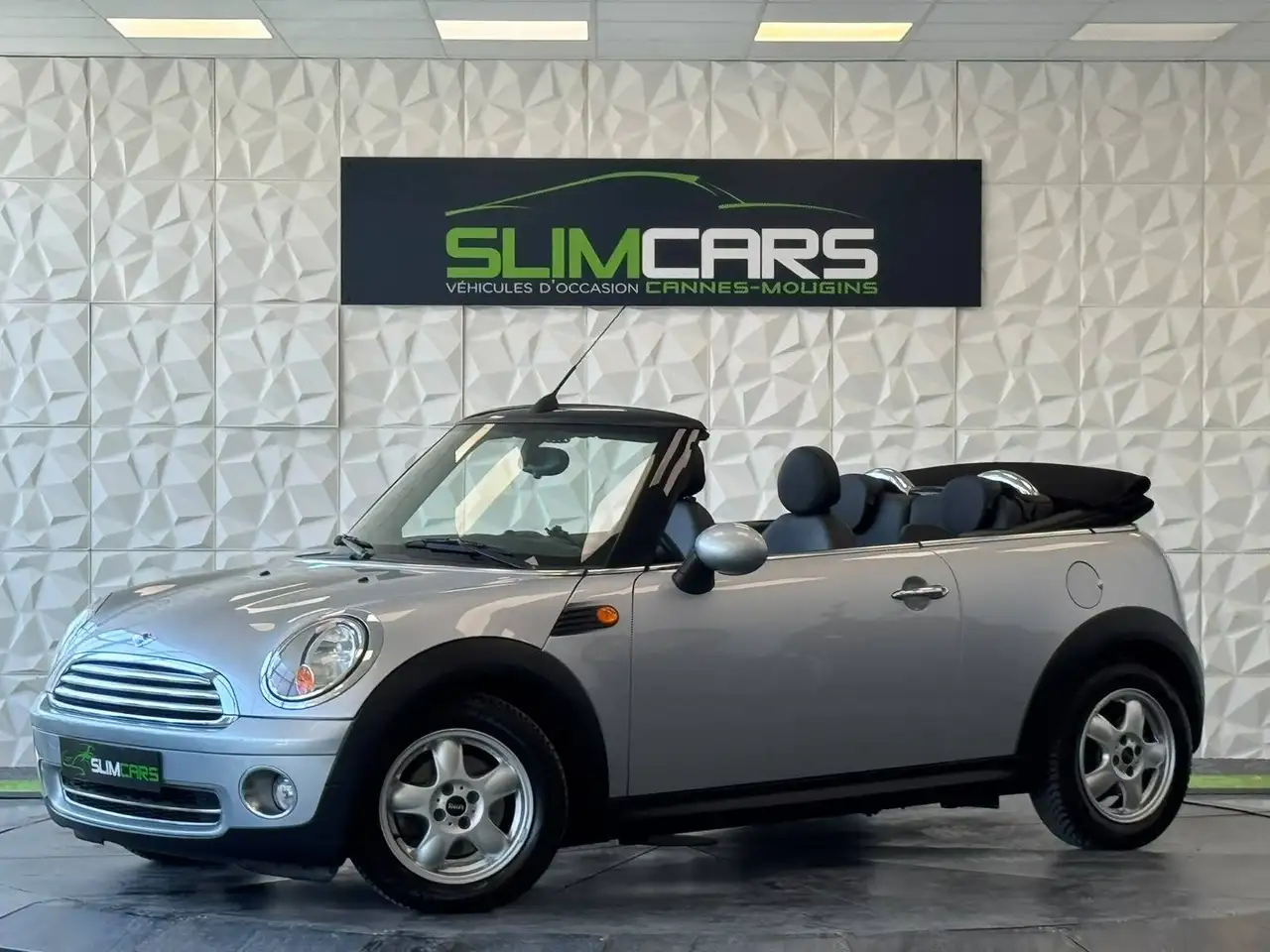 MINI Cooper Cabrio