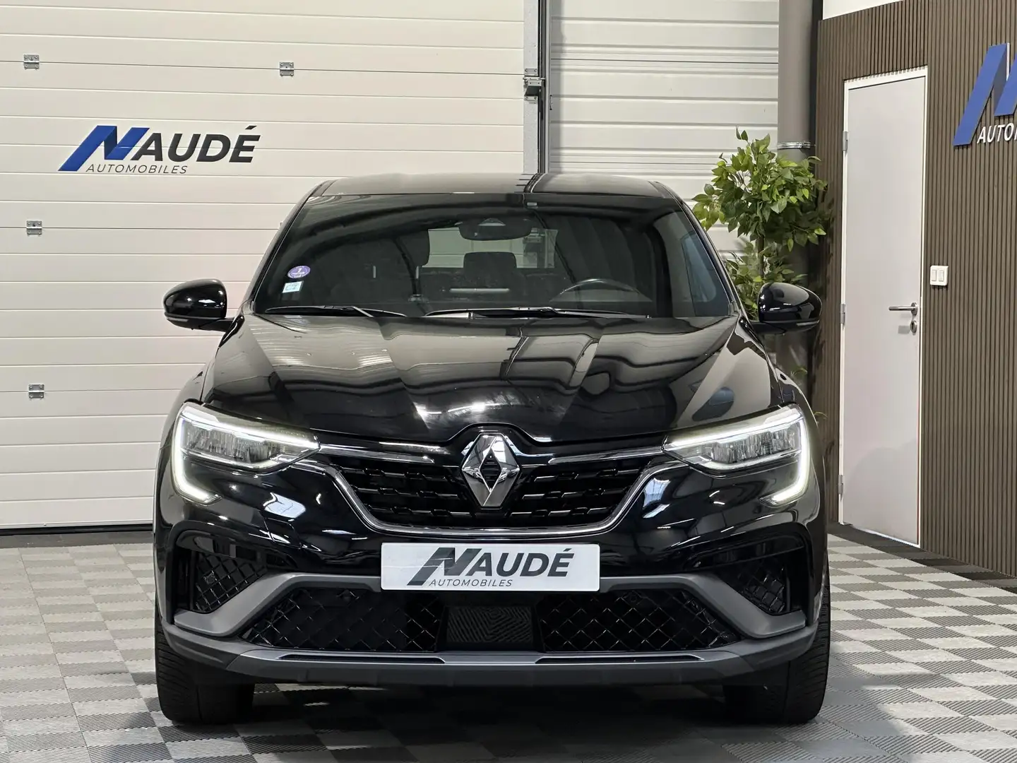 Renault Arkana 1.6 E-Tech Hybrid 145 ch BVA R.S Line Suivi Renault Schwarz - 2