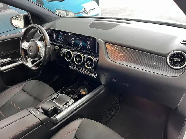 Mercedes-Benz B-Class view 13