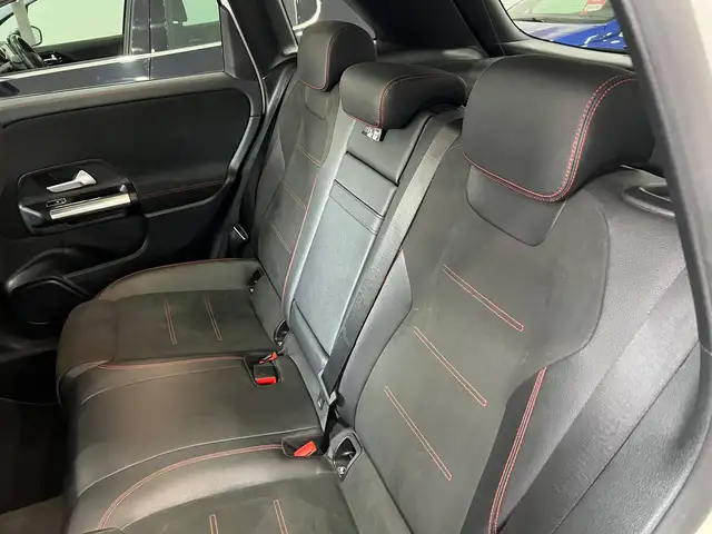 Mercedes-Benz B-Class view 15
