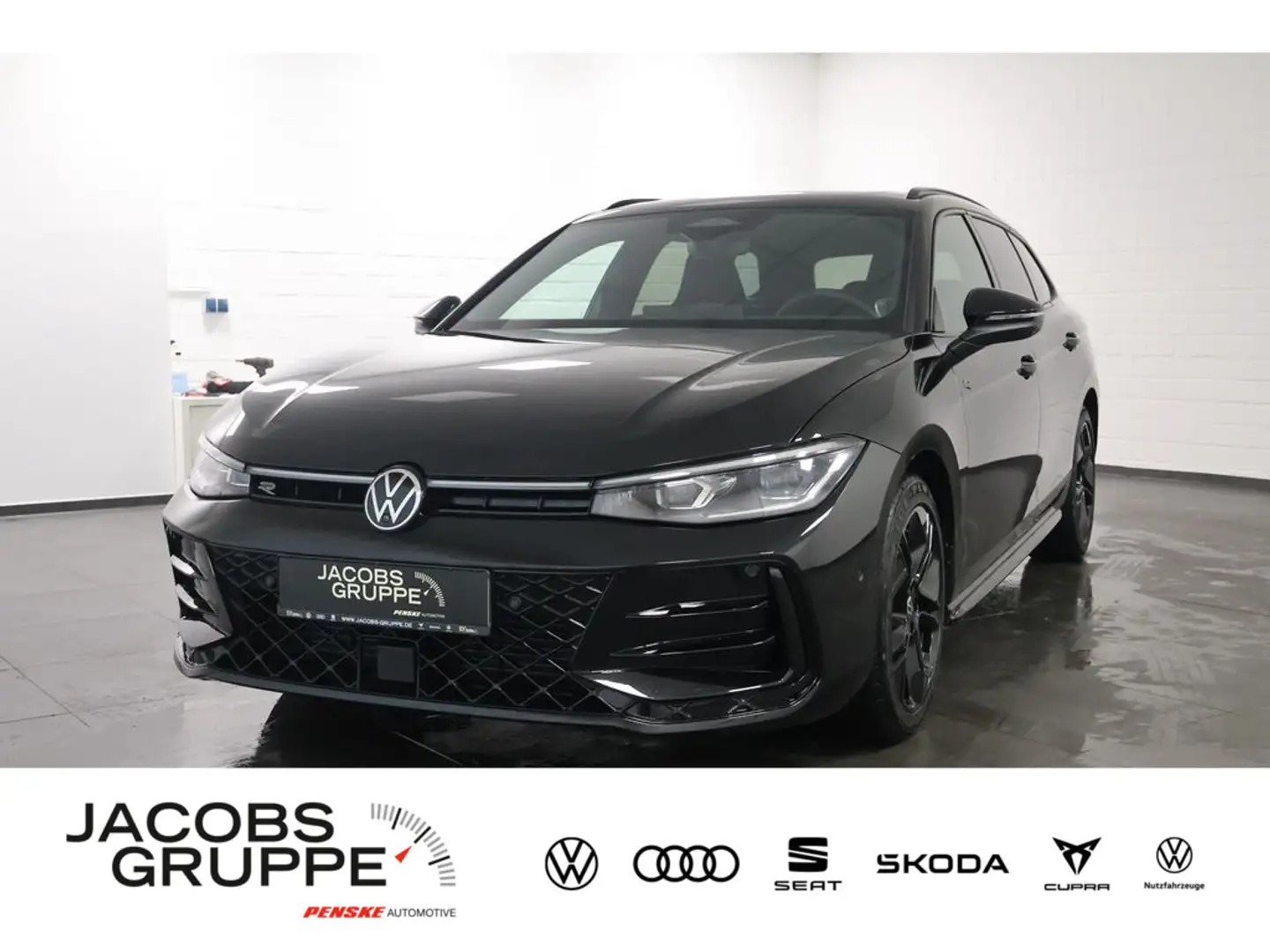 Volkswagen Passat Variant 2.0 TDI R-Line "Black Style" D Schwarz - 2
