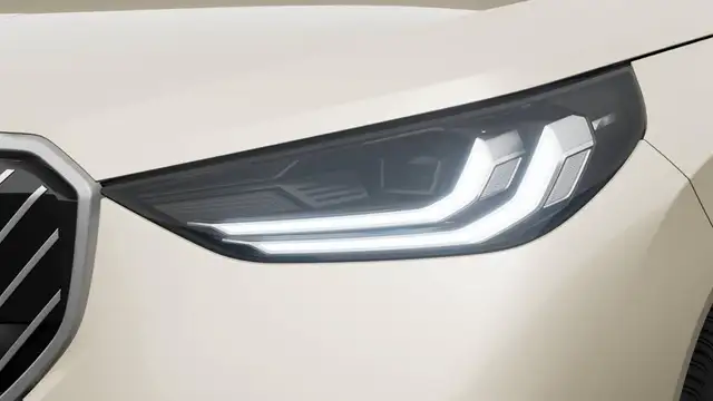 BMW X3 view 6