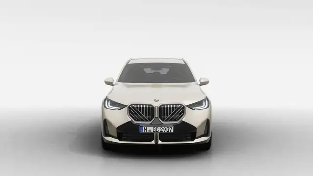 BMW X3 view 3