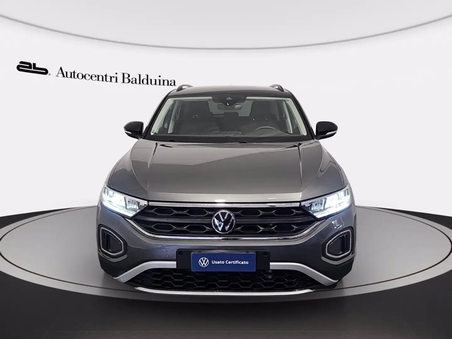 Volkswagen T-Roc 1.0 tsi life 110cv Grigio - 2