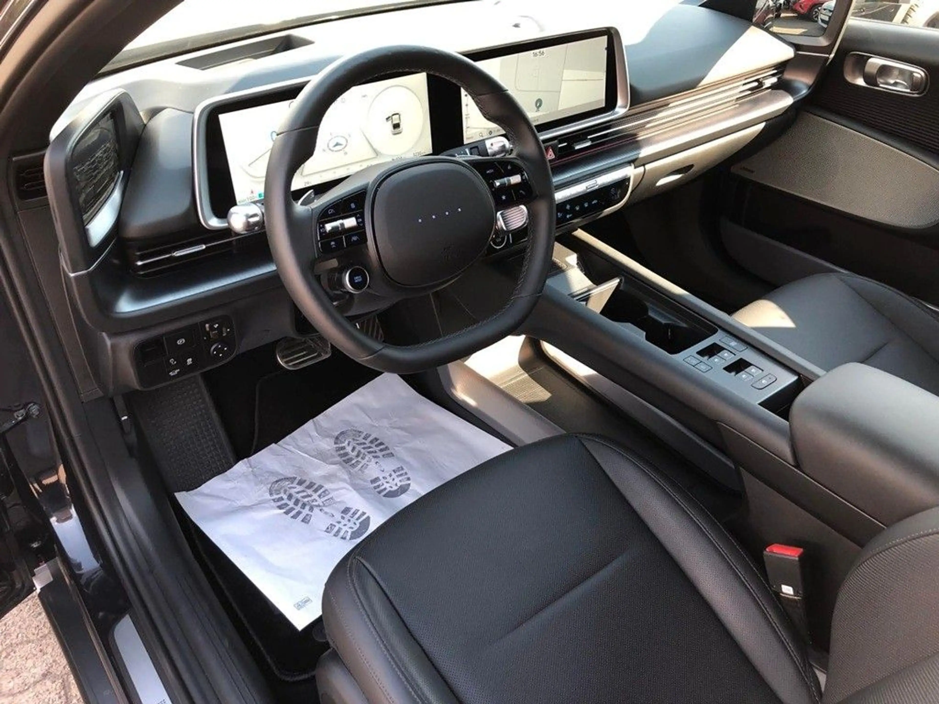 Hyundai IONIQ 6 Uniq 4WD 77,4 kWh DIG Außenspiegel — photo 8