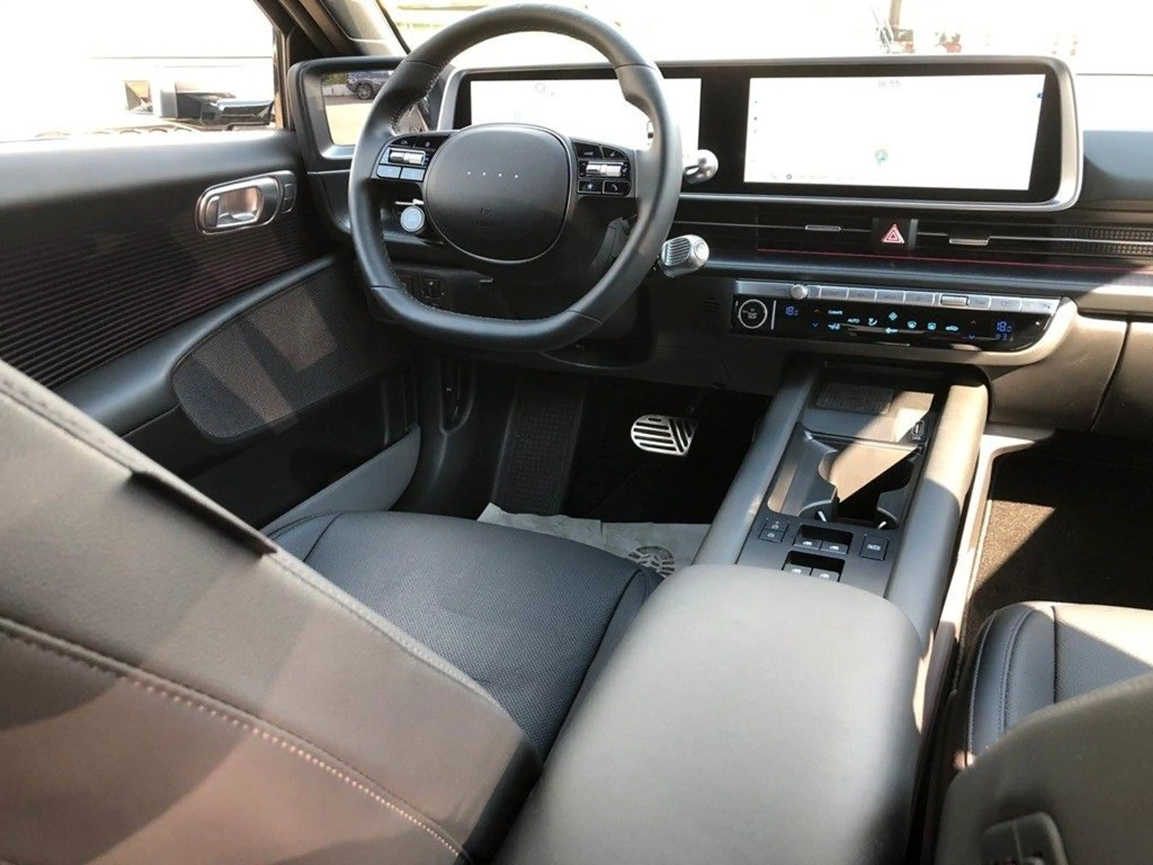 Hyundai IONIQ 6 Uniq 4WD 77,4 kWh DIG Außenspiegel — photo 5